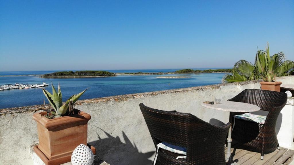 L'Angulus Ridet Hotel Porto Cesareo Bagian luar foto